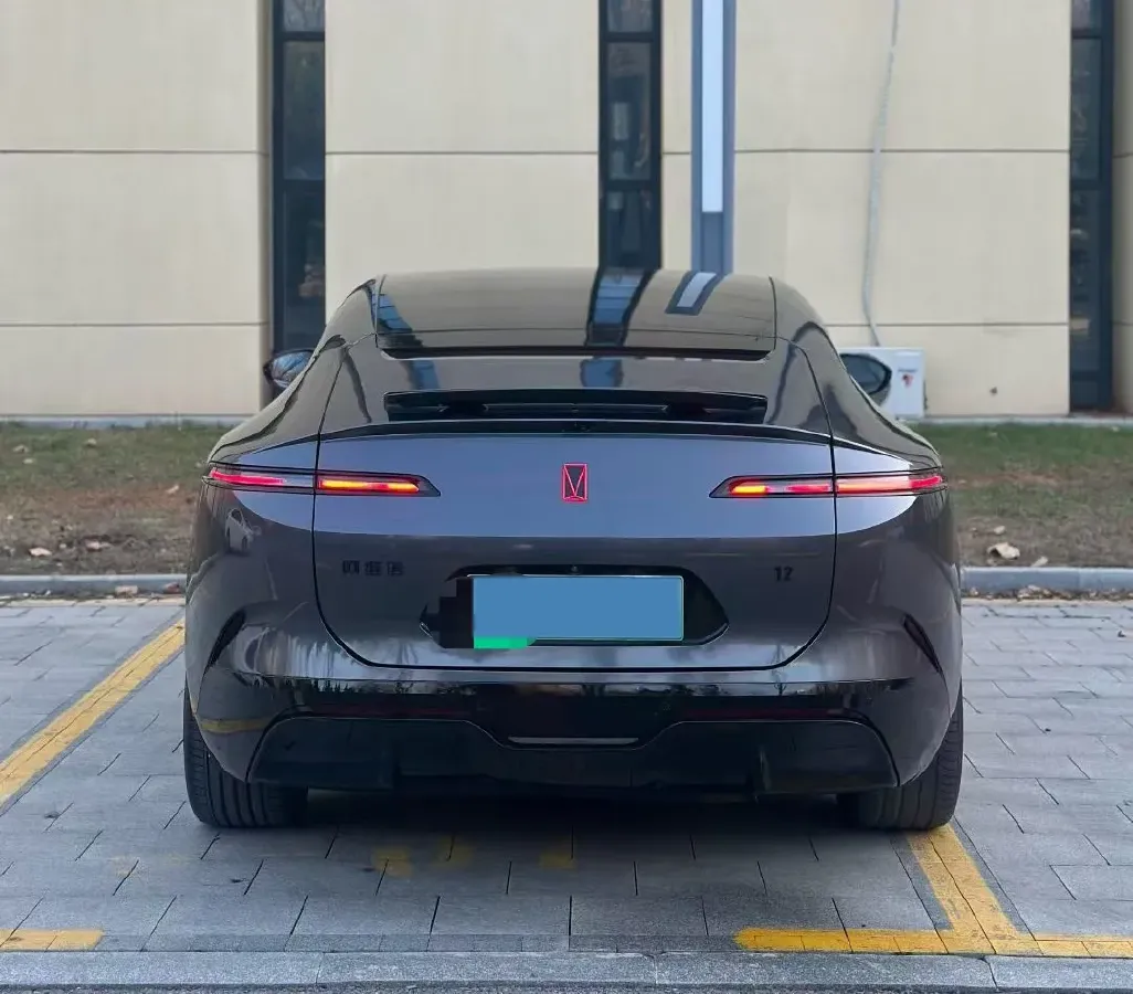 2025 Avatr 12 1.5T 156HP L4 REEV 39.05KWH,autocango,china used car exporter,china ev exporter,chinese used car exporter,chinese used ev exporter