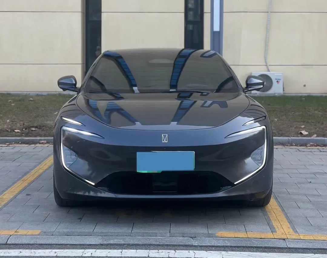 2025 Avatr 12 1.5T 156HP L4 REEV 39.05KWH,autocango,china used car exporter,china ev exporter,chinese used car exporter,chinese used ev exporter