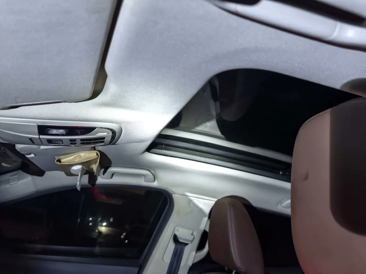 2017 WEY VV7 2.0T 234HP L4 7DCT,autocango,china used car exporter,china ev exporter,chinese used car exporter,chinese used ev exporter