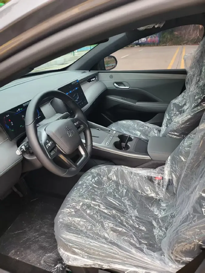 2026 BYD QinL 1.5L 101HP L4 E-CVT PHEV,autocango,china used car exporter,china ev exporter,chinese used car exporter,chinese used ev exporter