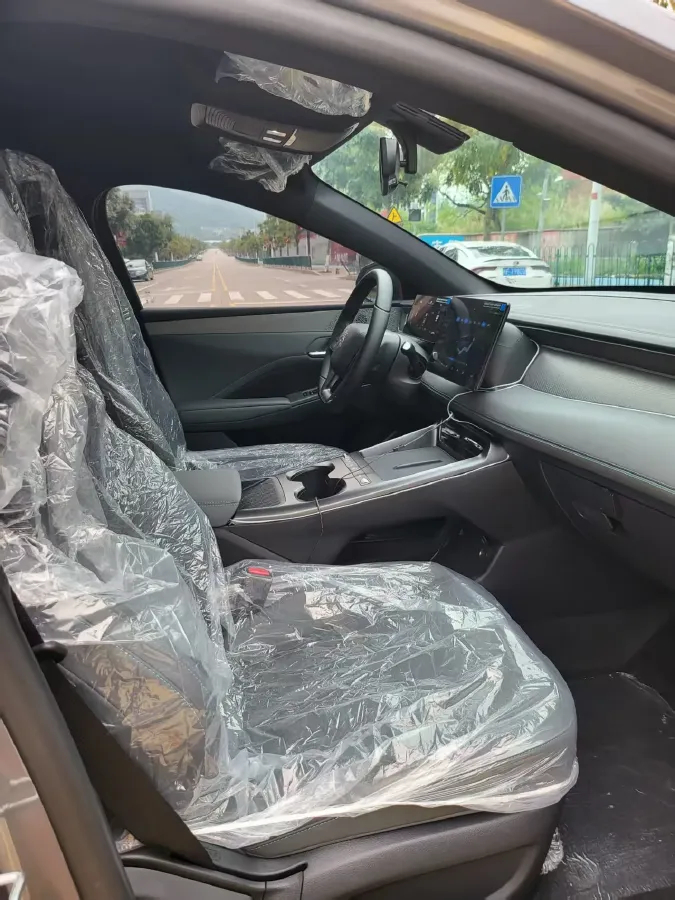 2026 BYD QinL 1.5L 101HP L4 E-CVT PHEV,autocango,china used car exporter,china ev exporter,chinese used car exporter,chinese used ev exporter