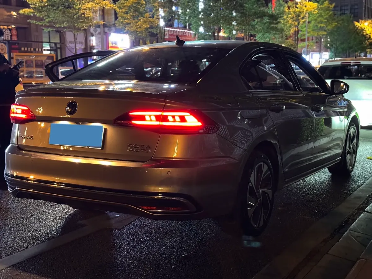 2023 Volkswagen Bora 1.2T 116HP L4 7DCT,autocango,china used car exporter,china ev exporter,chinese used car exporter,chinese used ev exporter