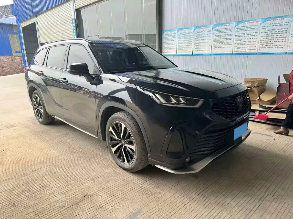 2022 Toyota Crown Kluger 2.5L 192HP L4 E-CVT Hybrid,autocango,china used car exporter,china ev exporter,chinese used car exporter,chinese used ev exporter