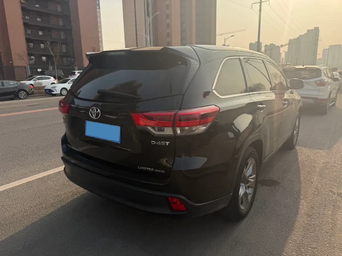 2019 HanTeng V7 1.5T 156HP L4 6AT,autocango,china used car exporter,china ev exporter,chinese used car exporter,chinese used ev exporter