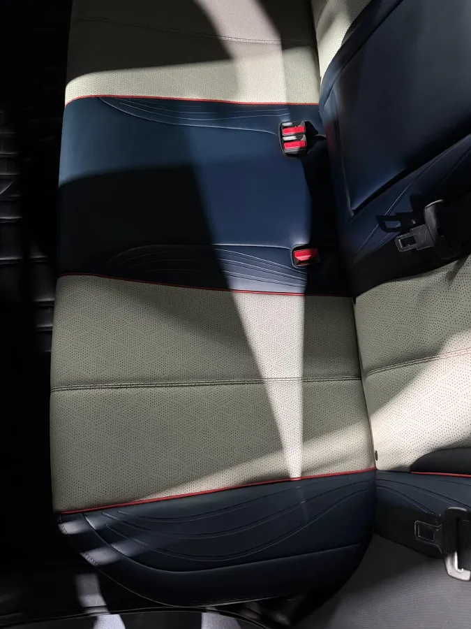 2022 Hycan Z03 BEV 64.23KWH,autocango,china used car exporter,china ev exporter,chinese used car exporter,chinese used ev exporter