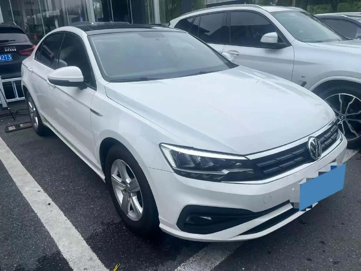 2019 Volkswagen T-Cross 1.4T 150HP L4 7DCT,autocango,china used car exporter,china ev exporter,chinese used car exporter,chinese used ev exporter