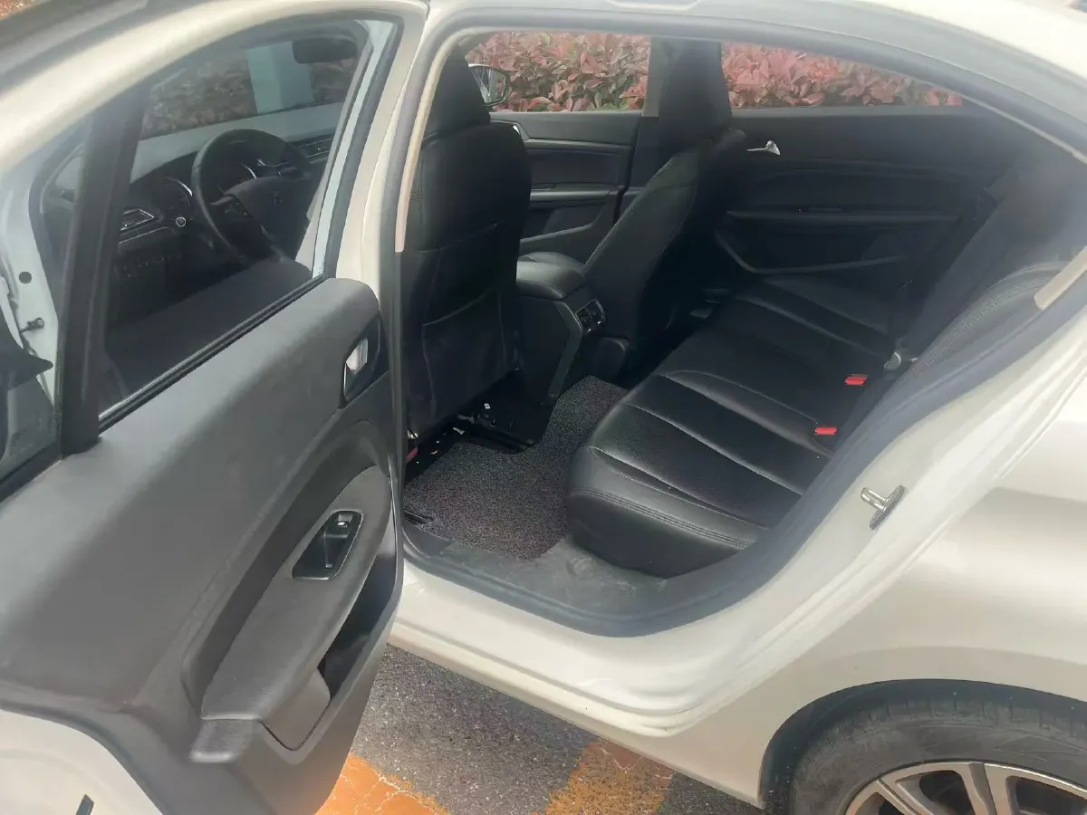 2018 Peugeot 408 1.6T 167HP L4 6AT,autocango,china used car exporter,china ev exporter,chinese used car exporter,chinese used ev exporter