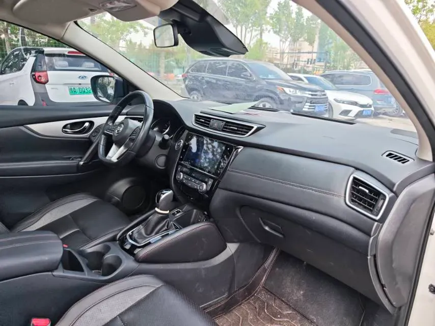 2022 Nissan Qashqai 2.0L 151HP L4 CVT,autocango,china used car exporter,china ev exporter,chinese used car exporter,chinese used ev exporter