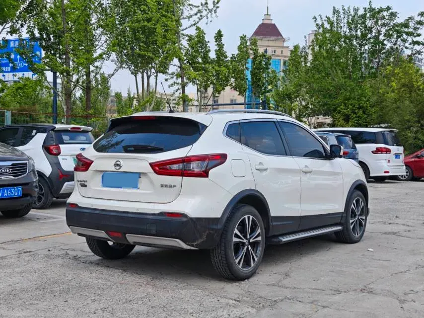 2022 Nissan Qashqai 2.0L 151HP L4 CVT,autocango,china used car exporter,china ev exporter,chinese used car exporter,chinese used ev exporter