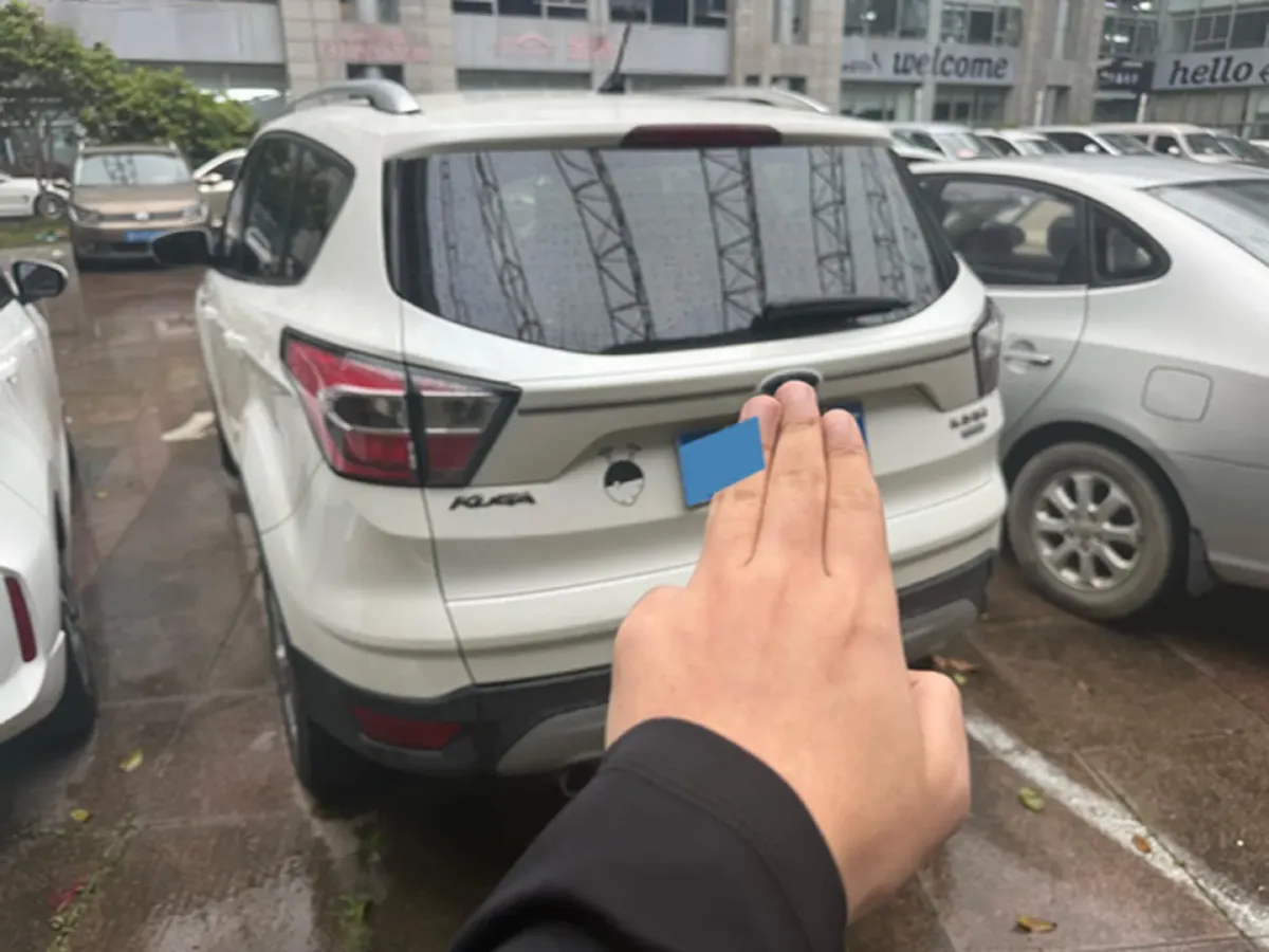 2018 Nissan Terra 2.5L 184HP L4 7AT,autocango,china used car exporter,china ev exporter,chinese used car exporter,chinese used ev exporter