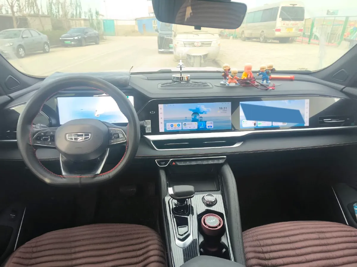 2024 Geely Monjaro 2.0T 218HP L4 7DCT,autocango,china used car exporter,china ev exporter,chinese used car exporter,chinese used ev exporter