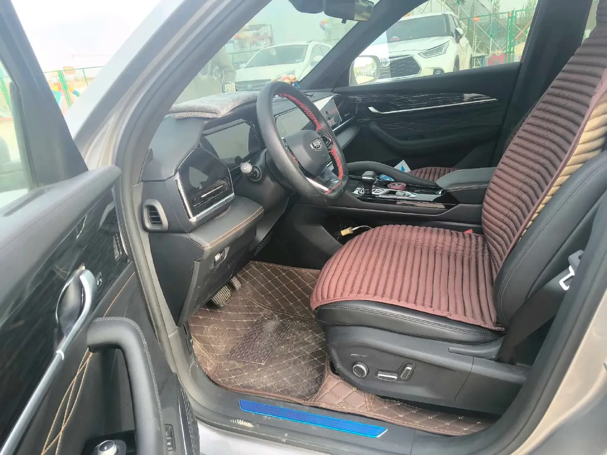 2024 Geely Monjaro 2.0T 218HP L4 7DCT,autocango,china used car exporter,china ev exporter,chinese used car exporter,chinese used ev exporter