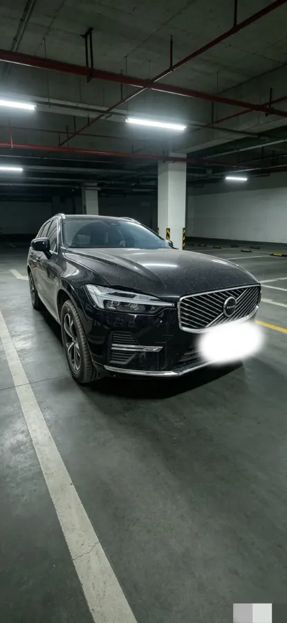 2025 Volvo XC60 2.0T 250HP L4 8AT,autocango,china used car exporter,china ev exporter,chinese used car exporter,chinese used ev exporter