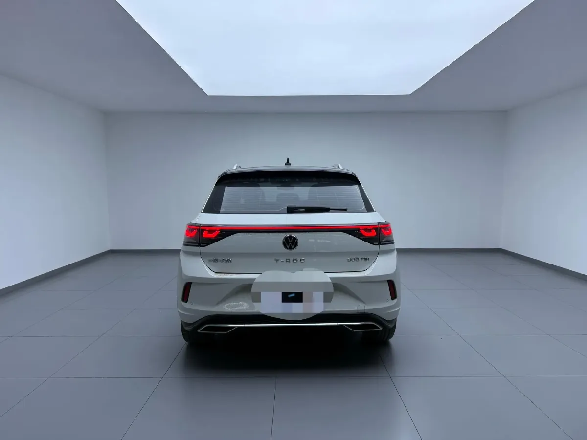 2024 Volkswagen T-Roc 1.5T 160HP L4 7DCT,autocango,china used car exporter,china ev exporter,chinese used car exporter,chinese used ev exporter
