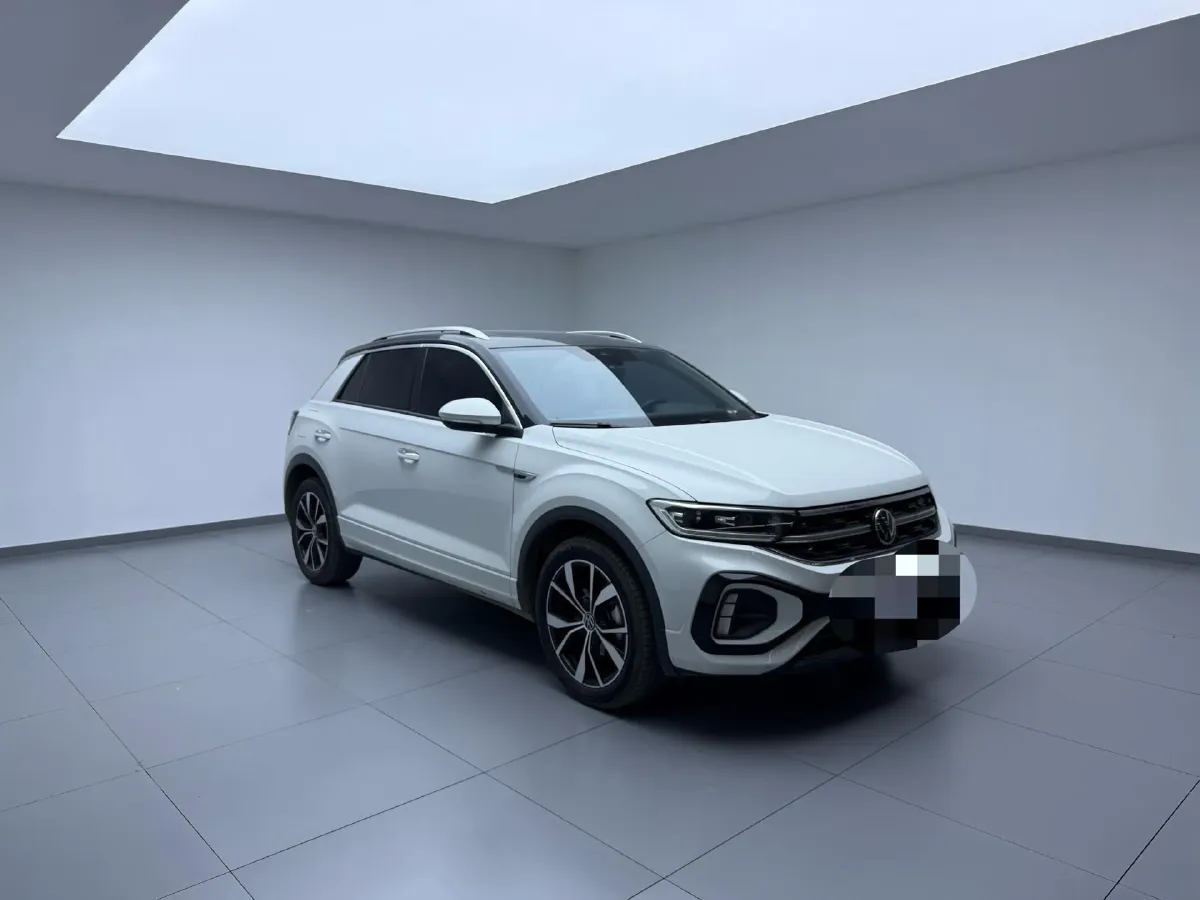 2024 Volkswagen T-Roc 1.5T 160HP L4 7DCT,autocango,china used car exporter,china ev exporter,chinese used car exporter,chinese used ev exporter