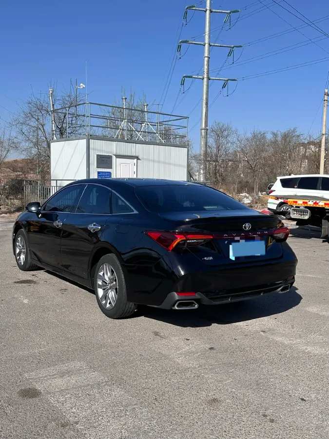 2021 Toyota Avalon 2.5L 209HP L4 8AT,autocango,china used car exporter,china ev exporter,chinese used car exporter,chinese used ev exporter