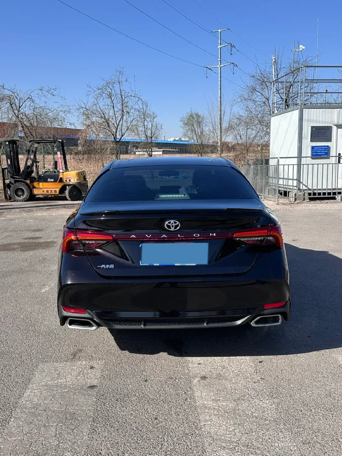 2021 Toyota Avalon 2.5L 209HP L4 8AT,autocango,china used car exporter,china ev exporter,chinese used car exporter,chinese used ev exporter
