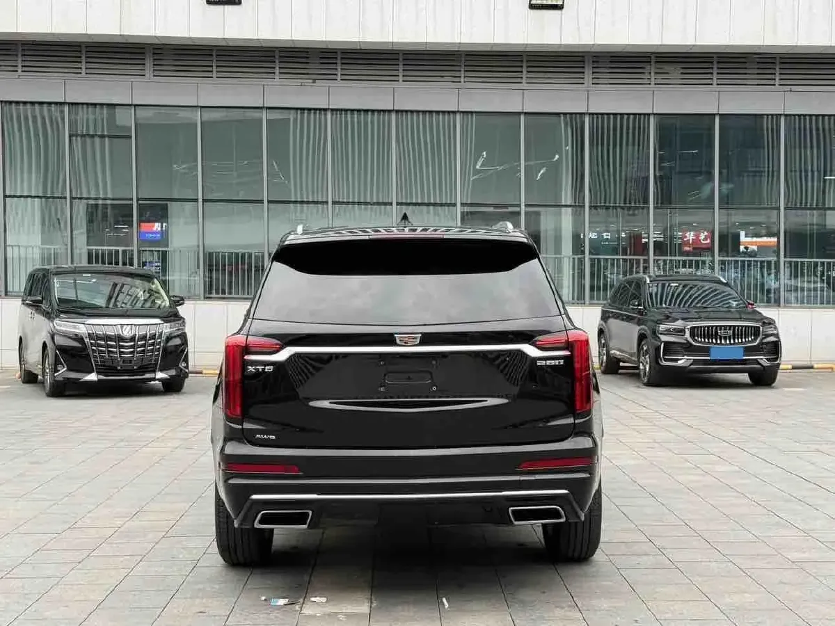 2021 Cadillac XT6 2.0T 237HP L4 9AT,autocango,china used car exporter,china ev exporter,chinese used car exporter,chinese used ev exporter