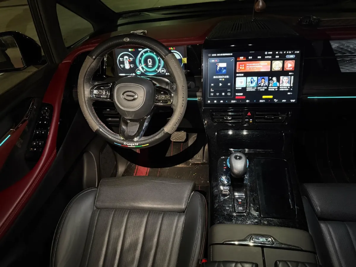 2024 GAC Trumpchi M8 2.0T 252HP L4 8AT,autocango,china used car exporter,china ev exporter,chinese used car exporter,chinese used ev exporter