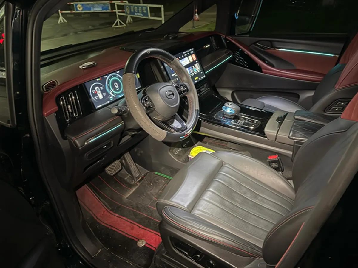 2024 GAC Trumpchi M8 2.0T 252HP L4 8AT,autocango,china used car exporter,china ev exporter,chinese used car exporter,chinese used ev exporter