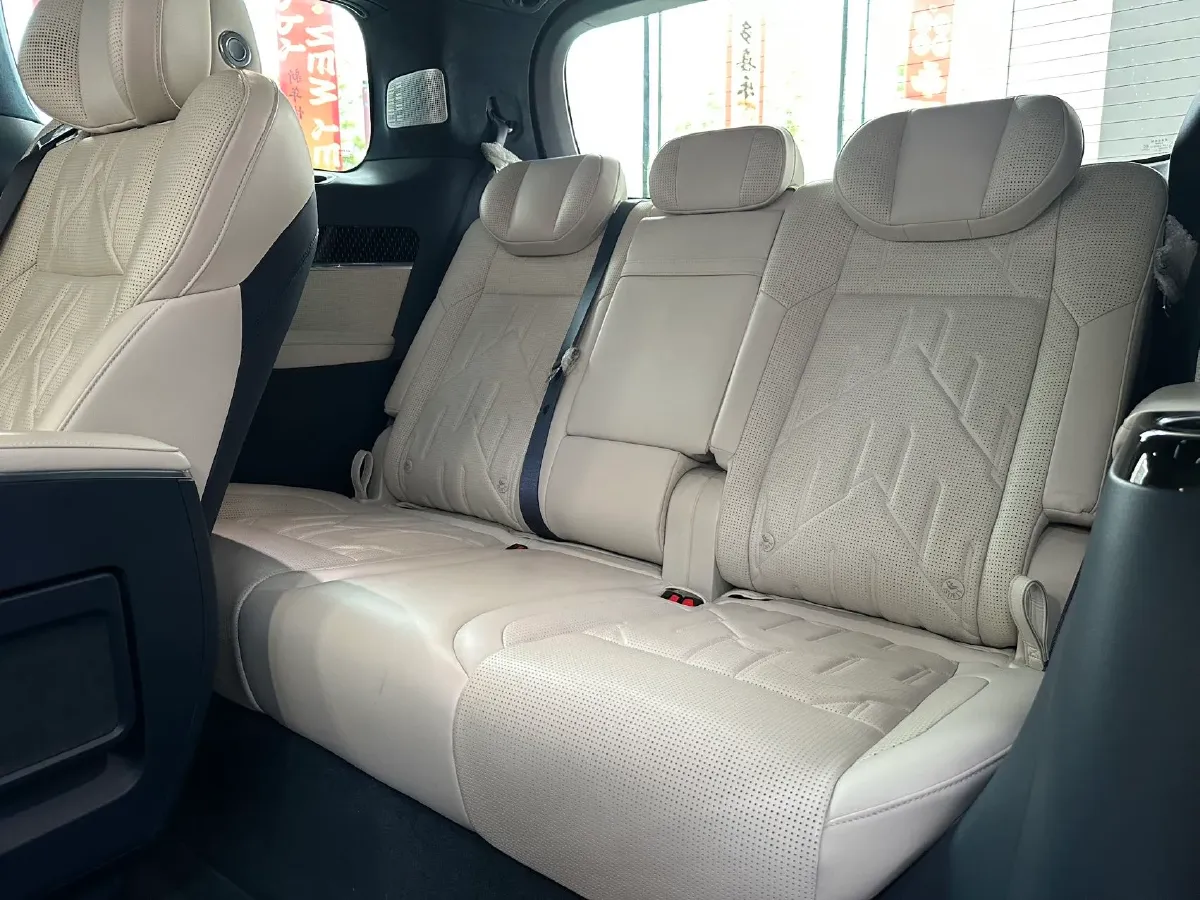 2024 Zeekr 009 BEV 108KWH,autocango,china used car exporter,china ev exporter,chinese used car exporter,chinese used ev exporter