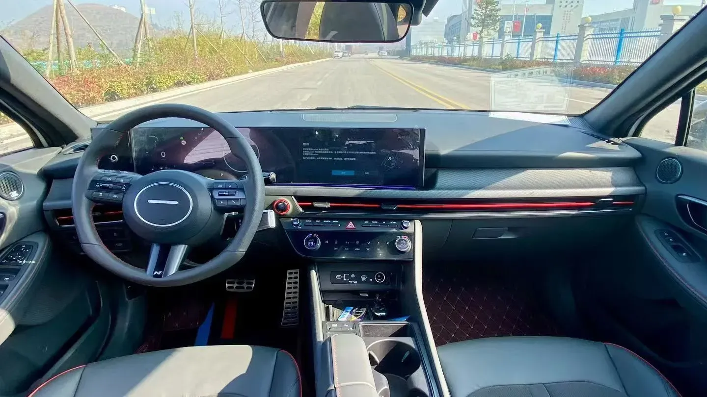 2024 Hyundai Sonata 2.0T 250HP L4 8AT,autocango,china used car exporter,china ev exporter,chinese used car exporter,chinese used ev exporter