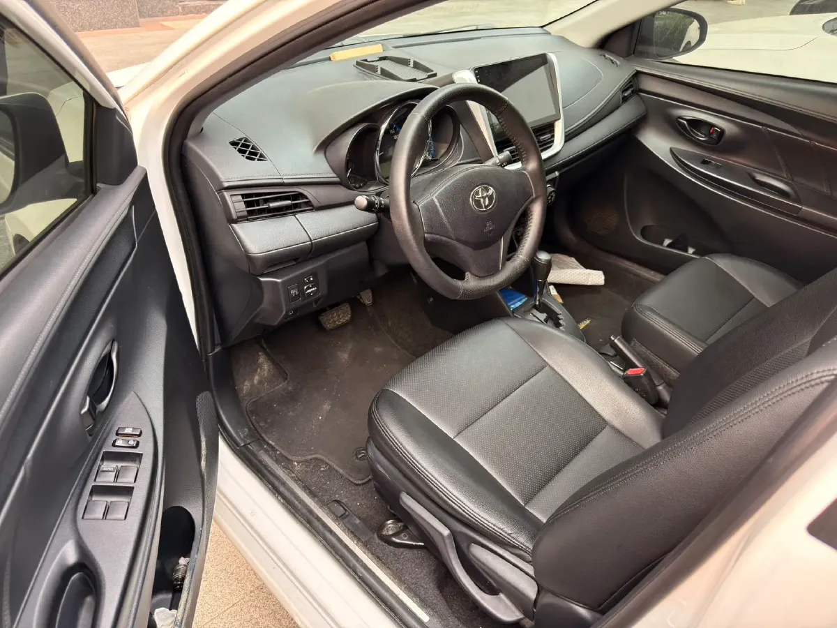 2016 Hyundai Verna 1.4L 100HP L4 6AT,autocango,china used car exporter,china ev exporter,chinese used car exporter,chinese used ev exporter