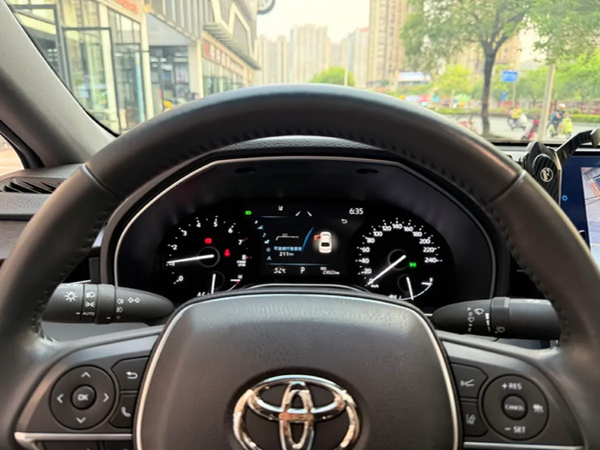 2023 Toyota Avalon 2.0L 177HP L4 CVT,autocango,china used car exporter,china ev exporter,chinese used car exporter,chinese used ev exporter