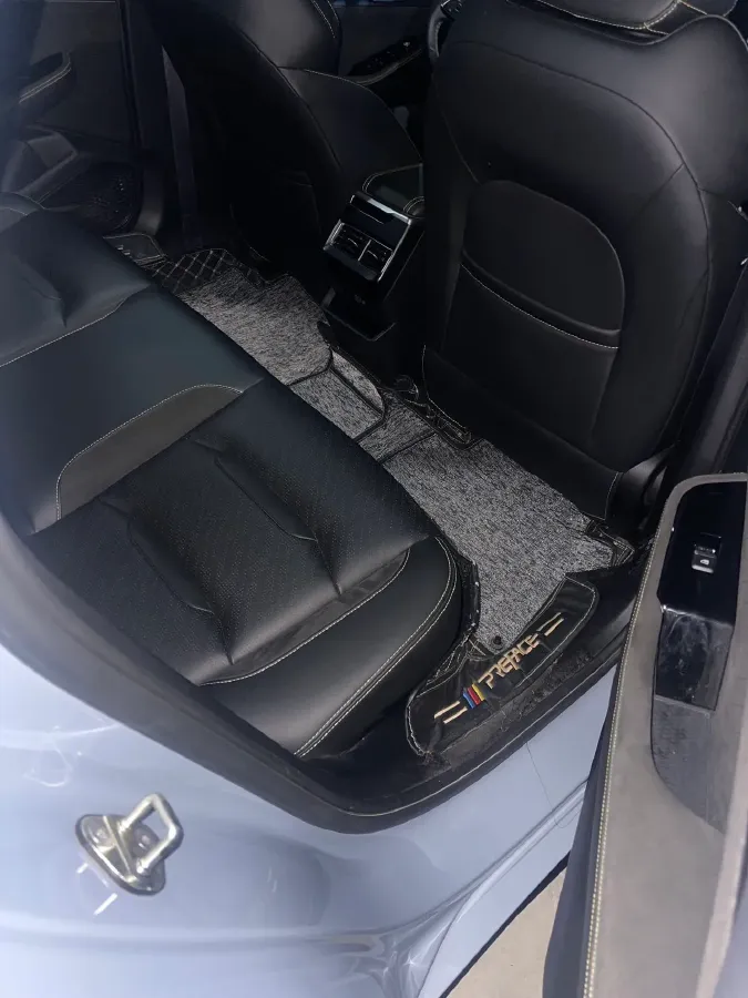 2021 Geely Preface 2.0T 190HP L4 7DCT,autocango,china used car exporter,china ev exporter,chinese used car exporter,chinese used ev exporter