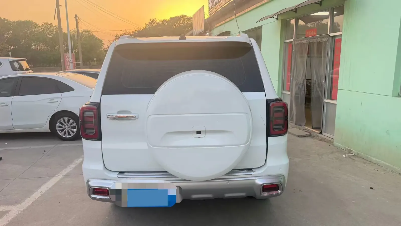 2022 Beijing BJ60 2.0T 267HP L4 8AT,autocango,china used car exporter,china ev exporter,chinese used car exporter,chinese used ev exporter