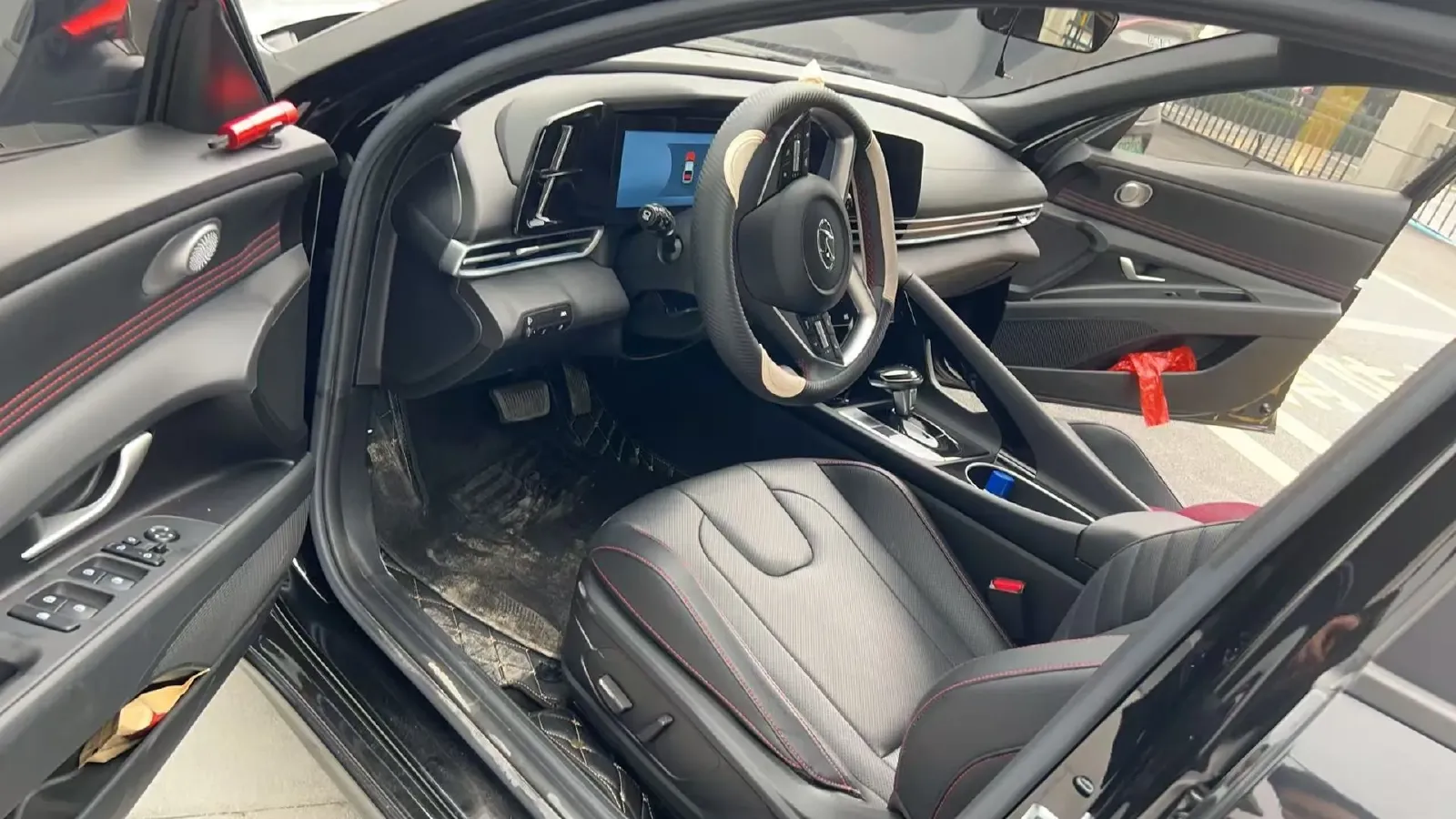 2022 Hyundai Elantra 1.5L 115HP L4 CVT,autocango,china used car exporter,china ev exporter,chinese used car exporter,chinese used ev exporter