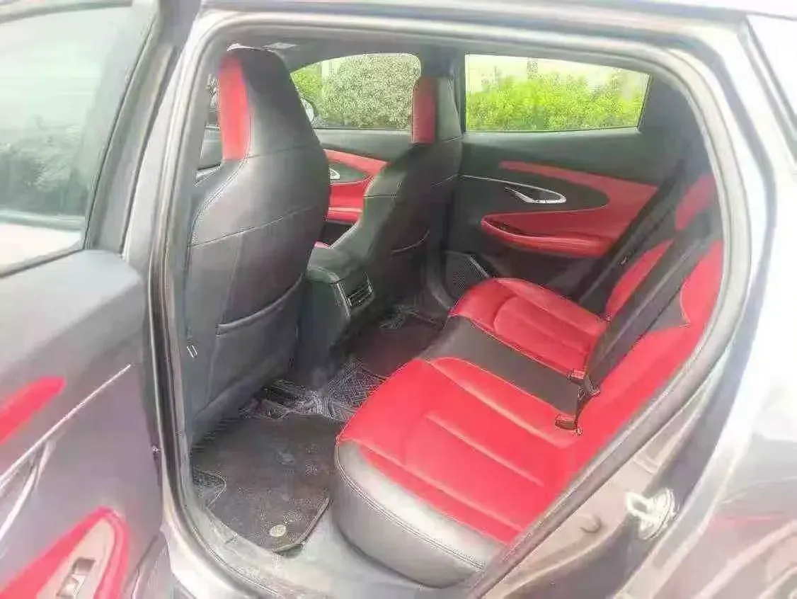 2020 ChangAn UNI-T 1.5T 180HP L4 7DCT,autocango,china used car exporter,china ev exporter,chinese used car exporter,chinese used ev exporter