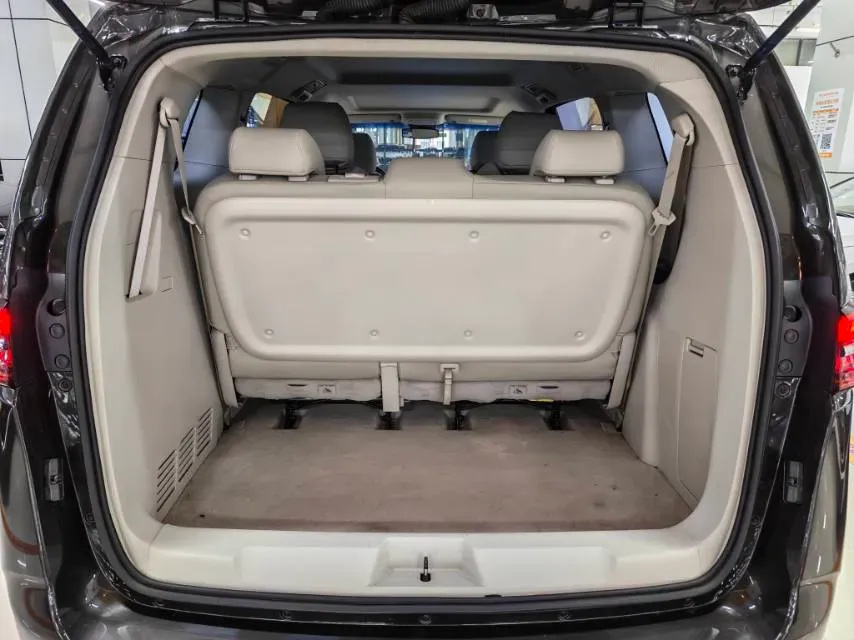 2021 Buick GL8 2.0T 237HP L4 9AT,autocango,china used car exporter,china ev exporter,chinese used car exporter,chinese used ev exporter