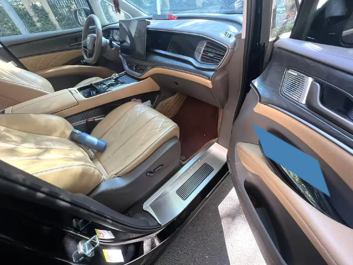 2022 HongQi HS7 3.0T 337HP V6 8AT,autocango,china used car exporter,china ev exporter,chinese used car exporter,chinese used ev exporter