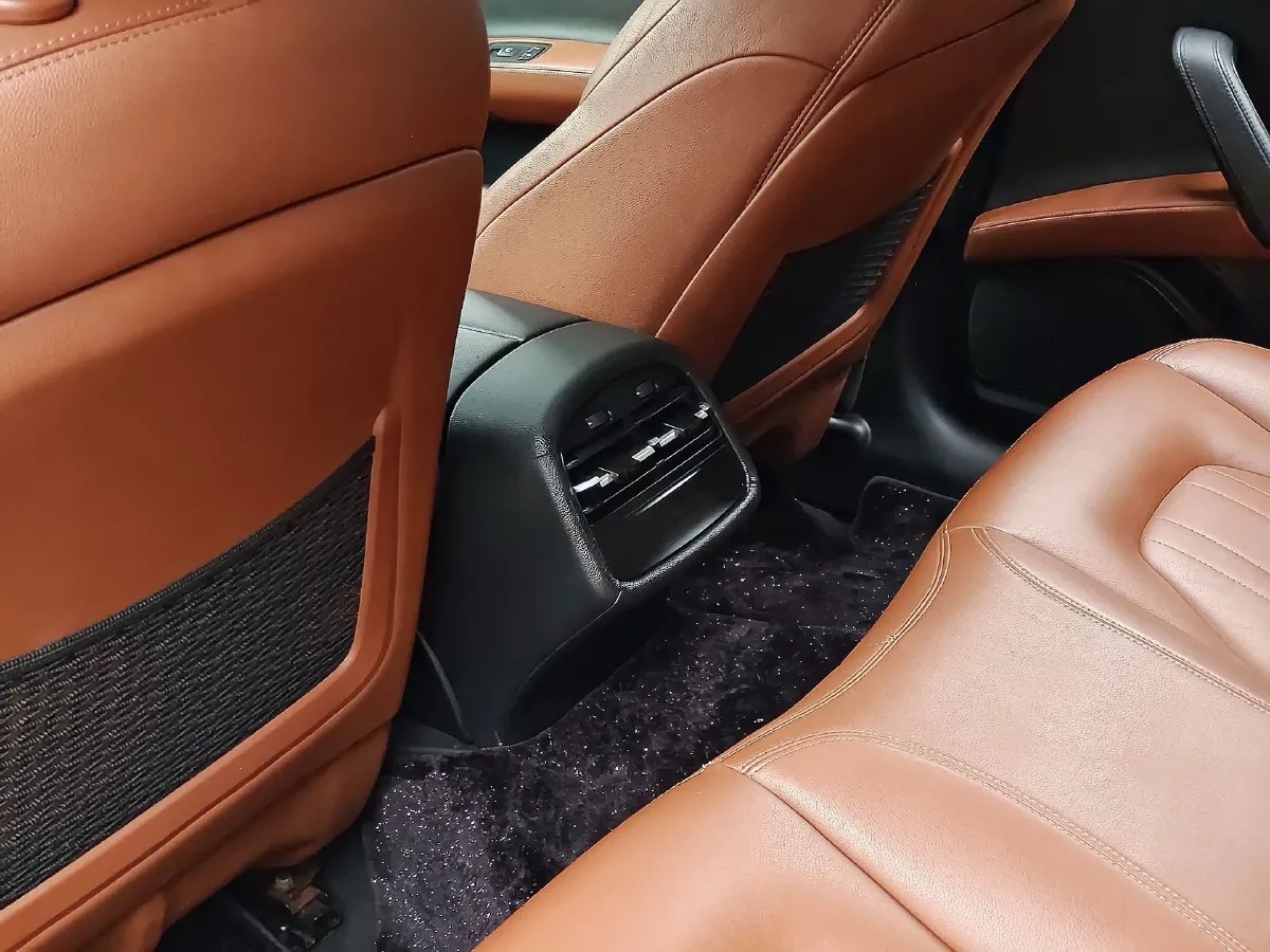 2018 Maserati Ghibli 3.0T 350HP V6 8AT,autocango,china used car exporter,china ev exporter,chinese used car exporter,chinese used ev exporter