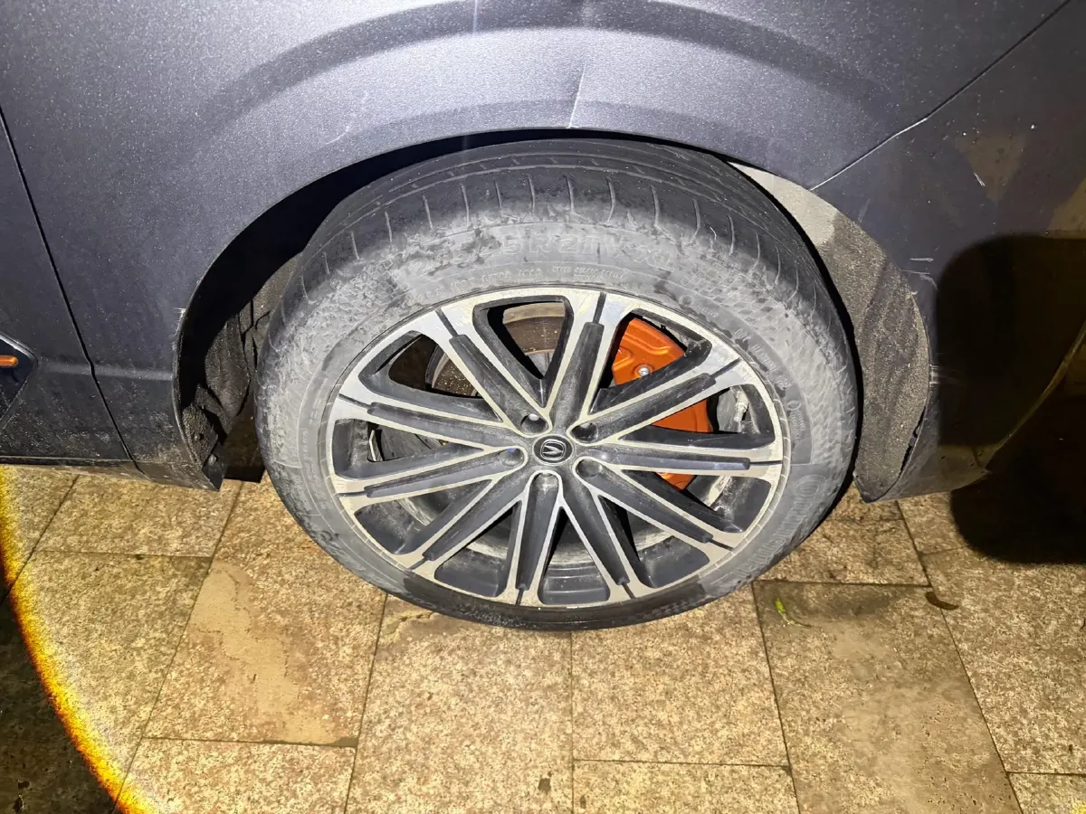 2023 ChangAn UNI-K iDD 1.5T 170HP L4 6TCT PHEV 28.39KWH,autocango,china used car exporter,china ev exporter,chinese used car exporter,chinese used ev exporter