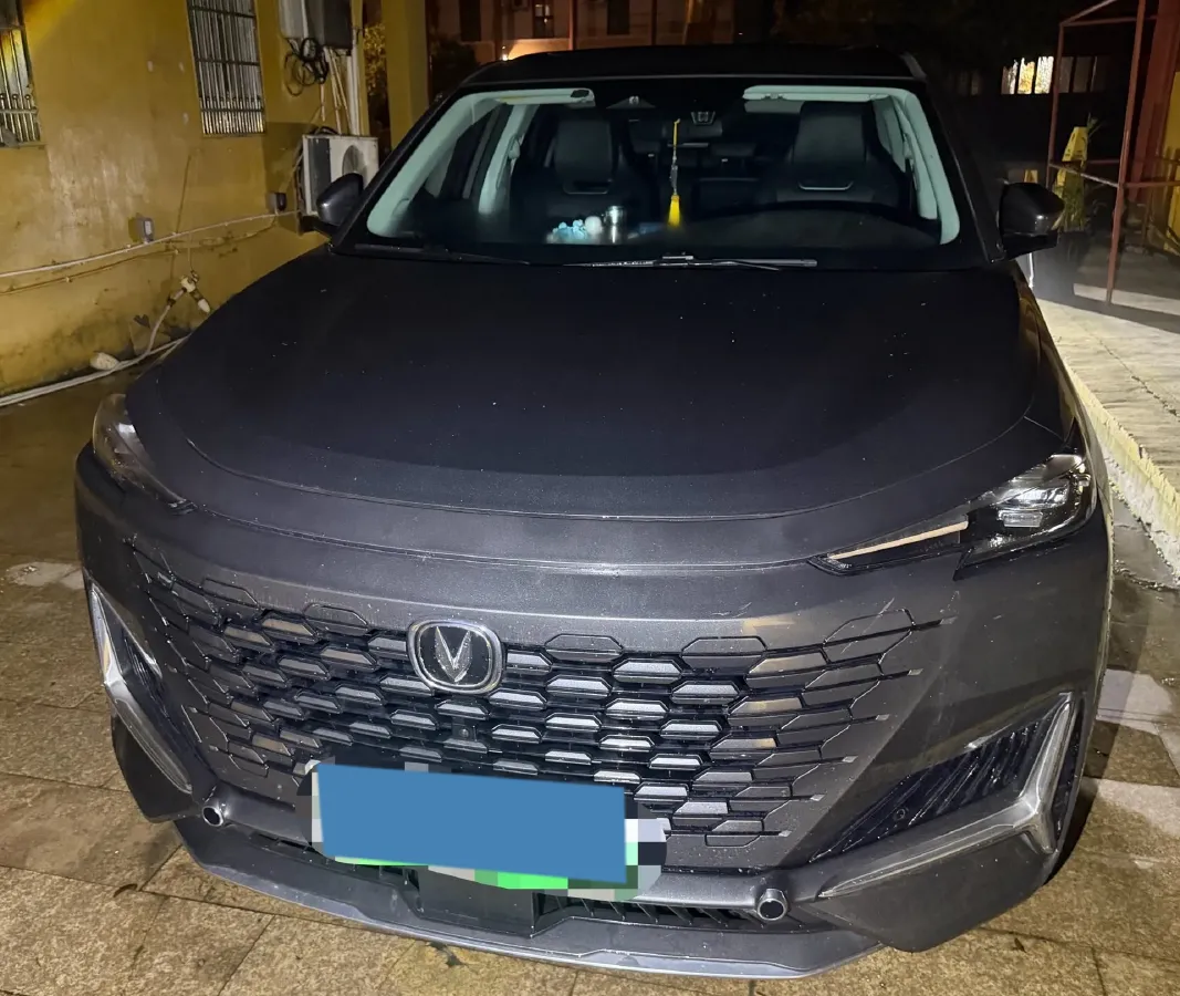 2023 ChangAn UNI-K iDD 1.5T 170HP L4 6TCT PHEV 28.39KWH,autocango,china used car exporter,china ev exporter,chinese used car exporter,chinese used ev exporter