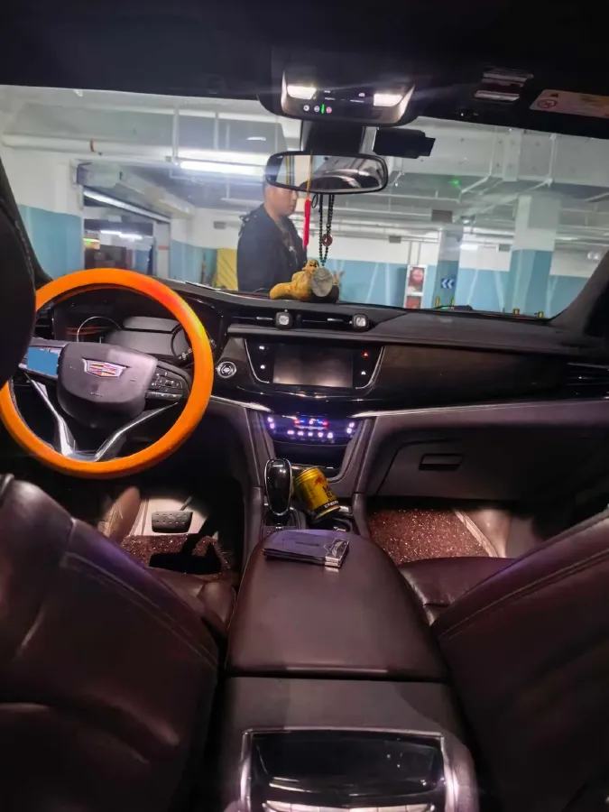 2021 Cadillac XT6 2.0T 237HP L4 9AT,autocango,china used car exporter,china ev exporter,chinese used car exporter,chinese used ev exporter