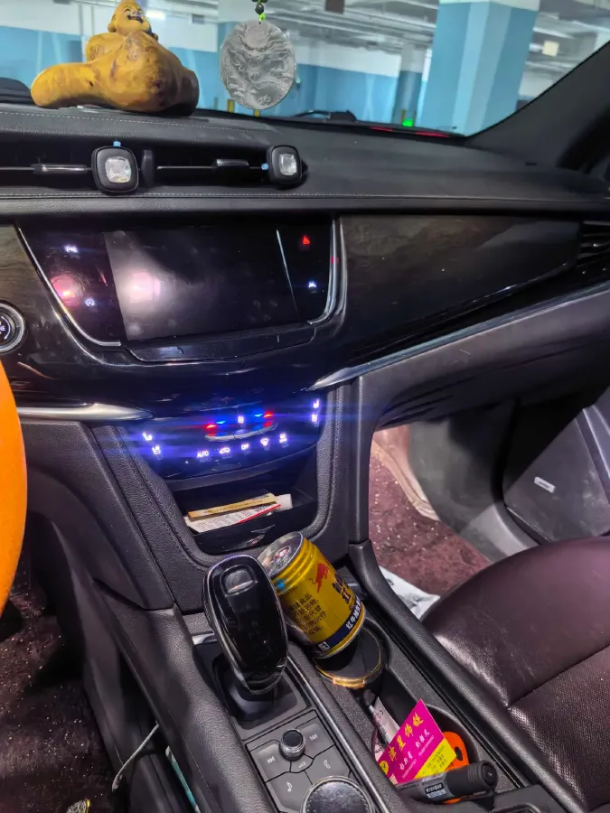 2021 Cadillac XT6 2.0T 237HP L4 9AT,autocango,china used car exporter,china ev exporter,chinese used car exporter,chinese used ev exporter