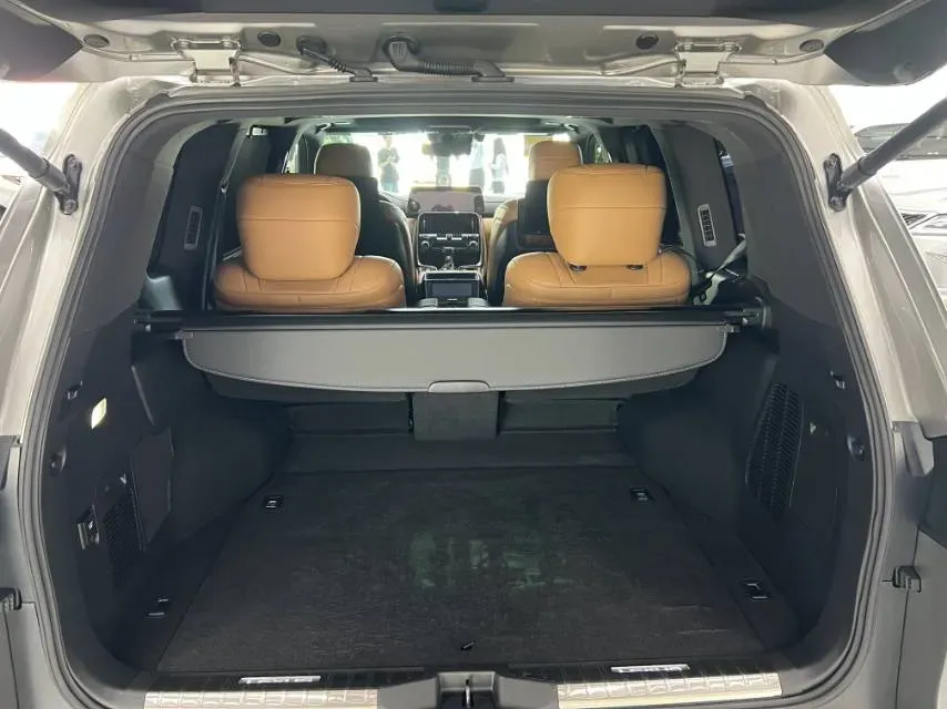 2022 Lexus UX 2.0L 146HP L4 E-CVT Hybrid,autocango,china used car exporter,china ev exporter,chinese used car exporter,chinese used ev exporter