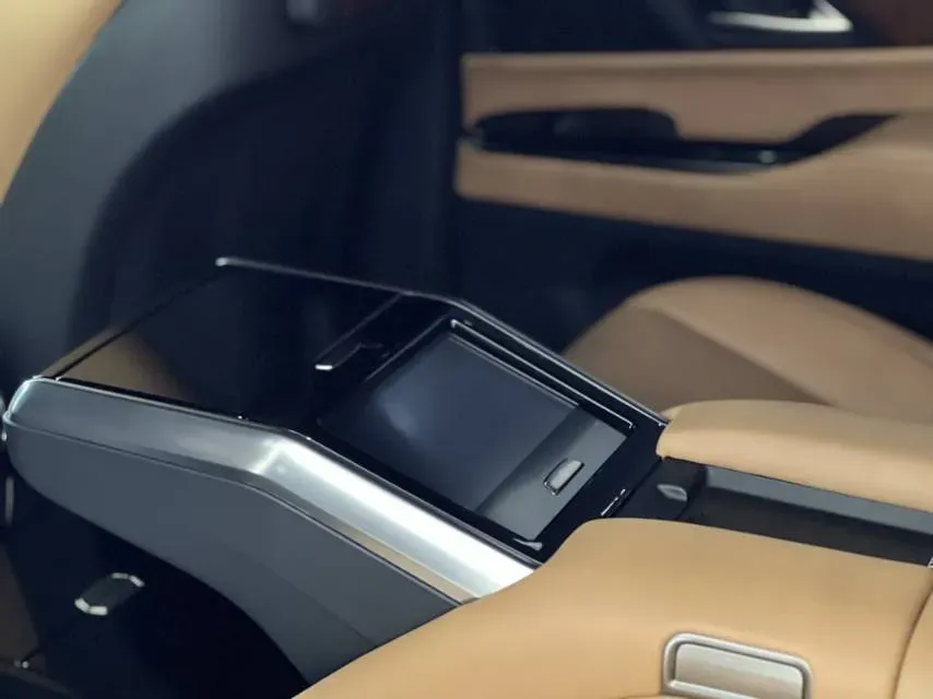 2022 Lexus UX 2.0L 146HP L4 E-CVT Hybrid,autocango,china used car exporter,china ev exporter,chinese used car exporter,chinese used ev exporter