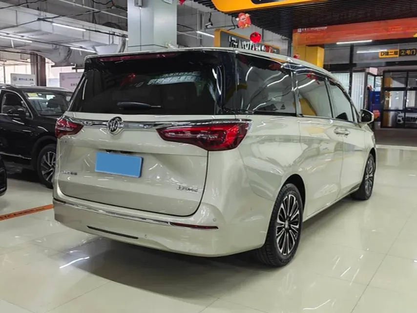 2022 Buick GL8 2.0T 237HP L4 9AT,autocango,china used car exporter,china ev exporter,chinese used car exporter,chinese used ev exporter