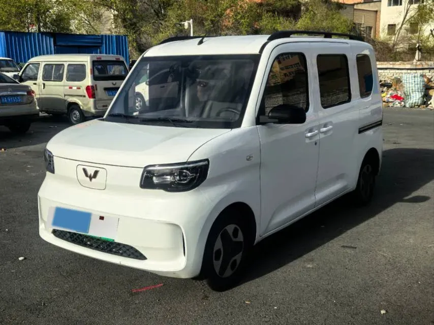 2025 WuLing ZhiGuang BEV 17.7KWH,autocango,china used car exporter,china ev exporter,chinese used car exporter,chinese used ev exporter