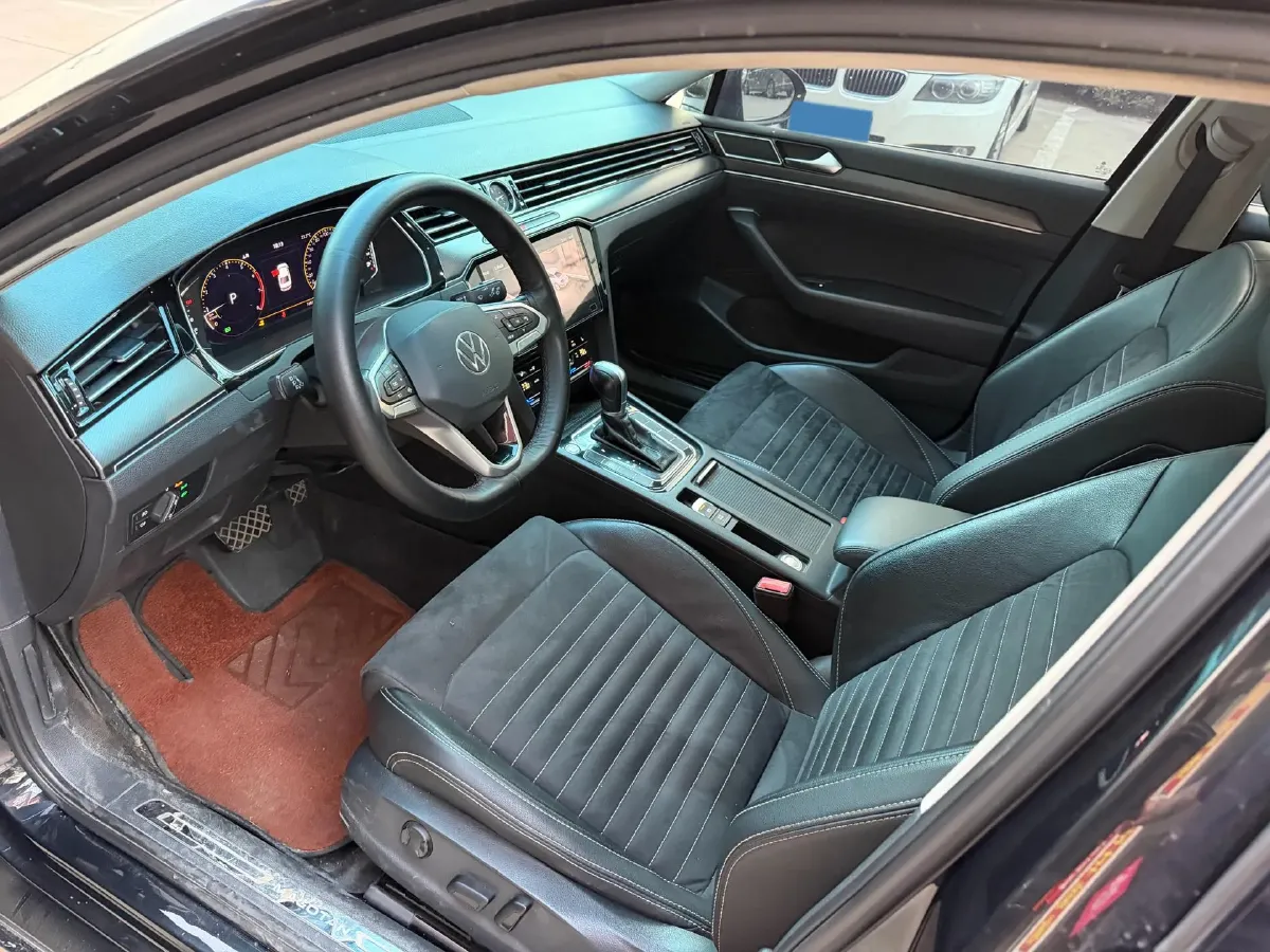 2020 Volkswagen Magotan 2.0T 186HP L4 7DCT,autocango,china used car exporter,china ev exporter,chinese used car exporter,chinese used ev exporter