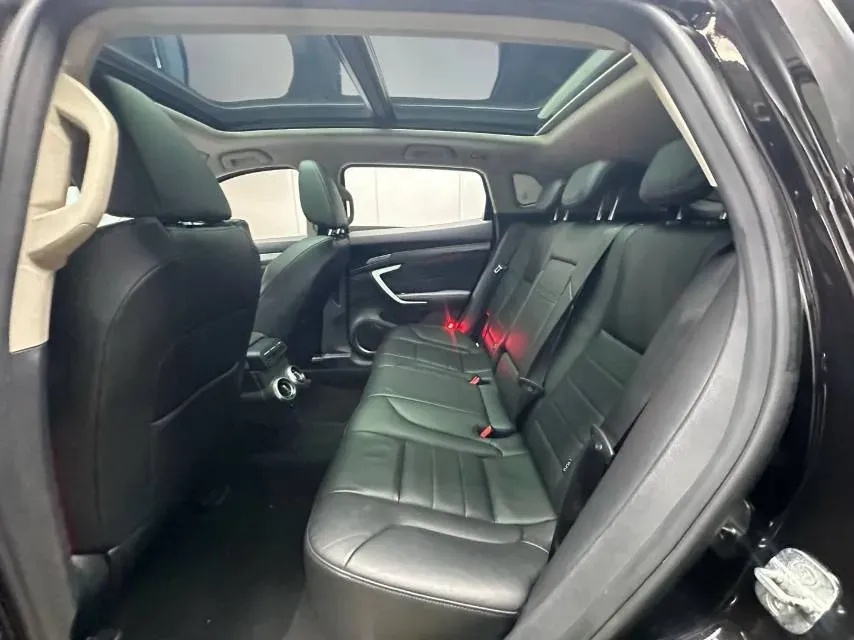 2017 WEY VV7 2.0T 234HP L4 7DCT,autocango,china used car exporter,china ev exporter,chinese used car exporter,chinese used ev exporter