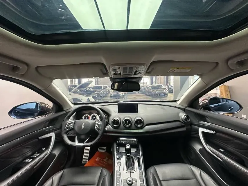 2017 WEY VV7 2.0T 234HP L4 7DCT,autocango,china used car exporter,china ev exporter,chinese used car exporter,chinese used ev exporter