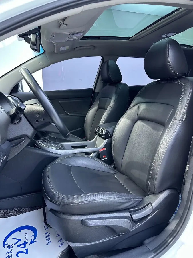 2016 Kia Sportage R 2.0L 165HP L4 6AT,autocango,china used car exporter,china ev exporter,chinese used car exporter,chinese used ev exporter