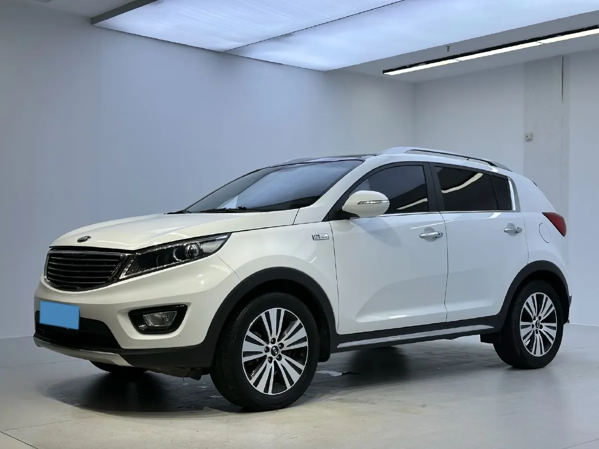 2016 Kia Sportage R 2.0L 165HP L4 6AT,autocango,china used car exporter,china ev exporter,chinese used car exporter,chinese used ev exporter