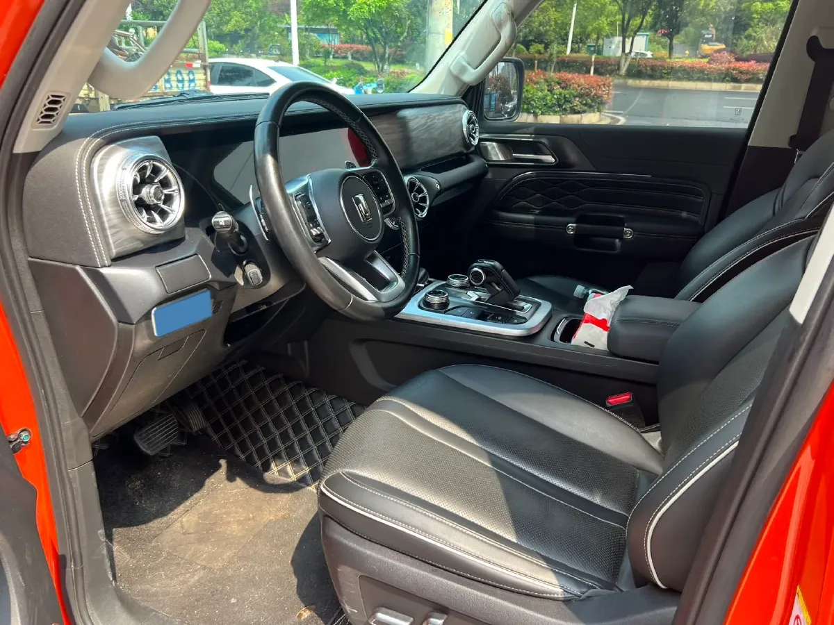 2021 Tank 300 2.0T 227HP L4 8AT,autocango,china used car exporter,china ev exporter,chinese used car exporter,chinese used ev exporter