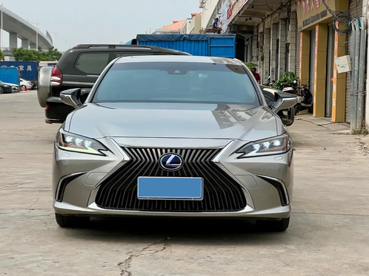 2019 Lexus ES 2.5L 178HP L4 E-CVT Hybrid,autocango,china used car exporter,china ev exporter,chinese used car exporter,chinese used ev exporter